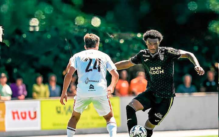 Lire la suite à propos de l’article FC Lorient – Osasuna, la belle opportunité des deux recrues de la réserve, Akakpo et Leaudais