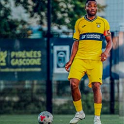 Aly Naite Diarra Pau FC